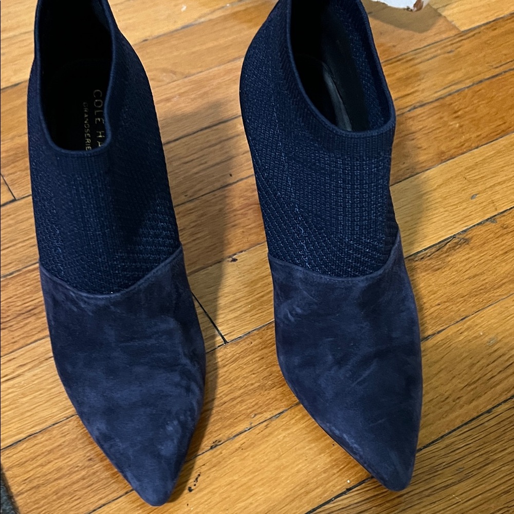 Cole Haan Women's Dark Blue Ankle Booties Size 8
